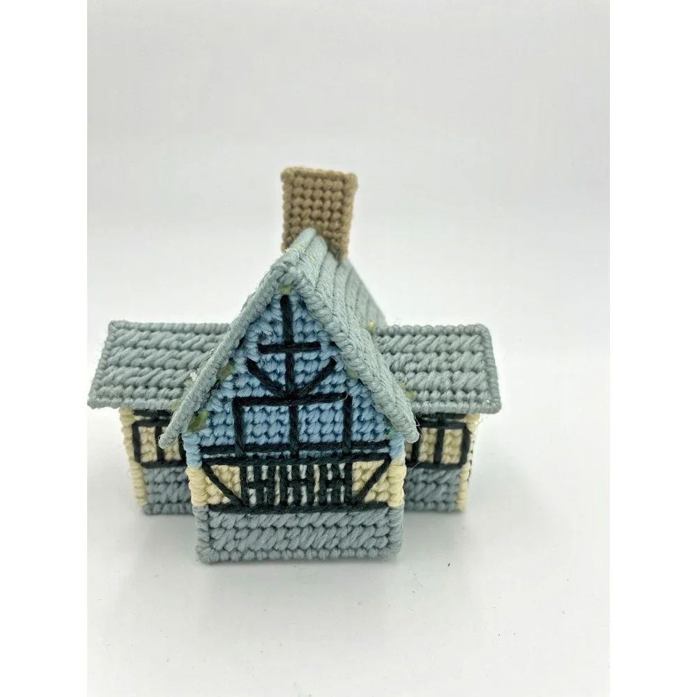 Vtg 70s Handmade Yarn Needlepoint Completed‎ 2 Cottage Houses Plastic Canvas